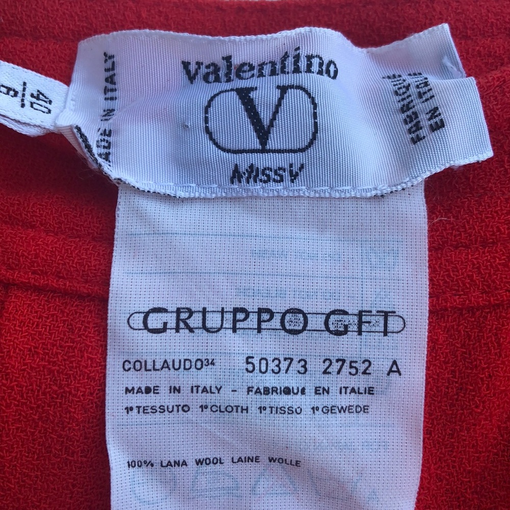 Vintage Valentino skirt suit - Picture 5 of 6